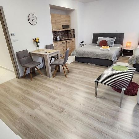 Апартаменты Apartman Praha Экстерьер фото